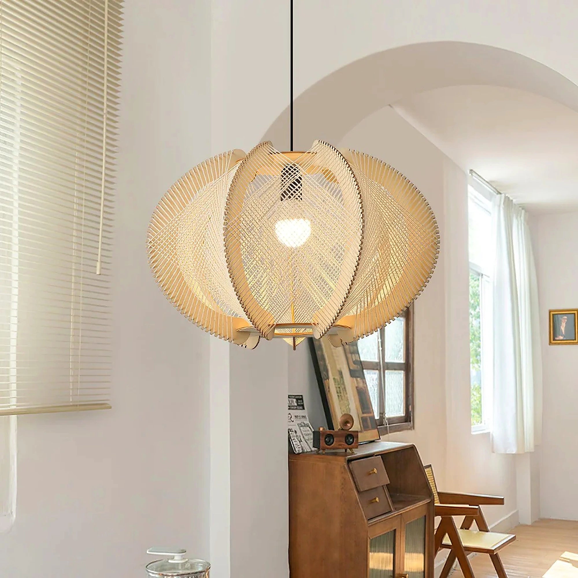 Woven Orbit Pendant Glowryte