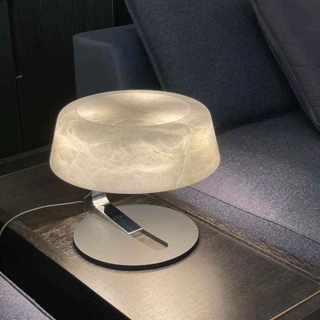 Luma Alabaster Table Lamp Glowryte