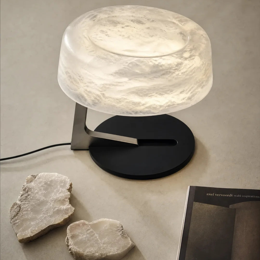 Luma Alabaster Table Lamp Glowryte