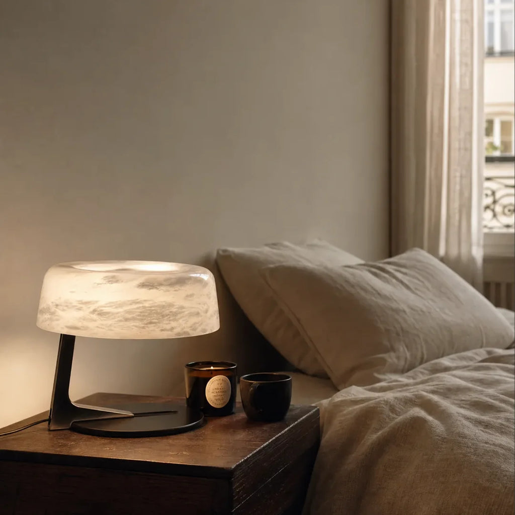 Luma Alabaster Table Lamp Glowryte