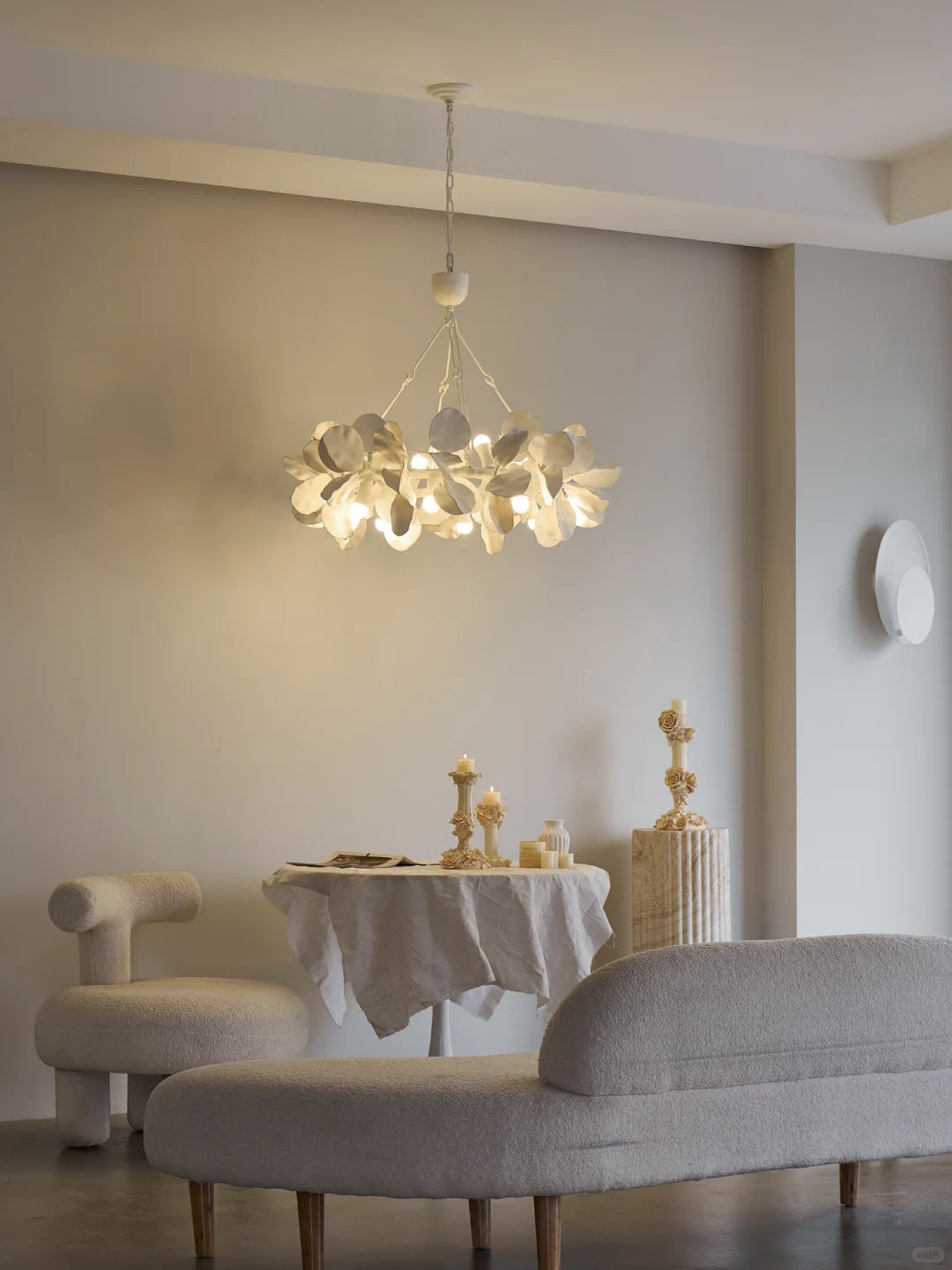 Sculpted Petal Chandelier Numbo