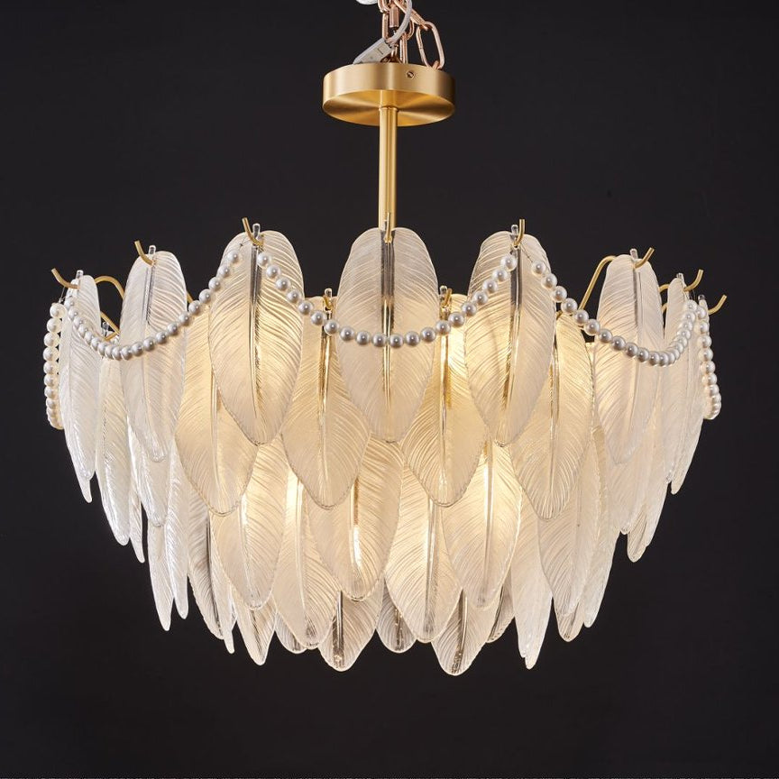 Plume Pearl Chandelier Glowryte