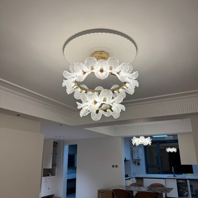 Fleur Bloom Chandelier Glowryte