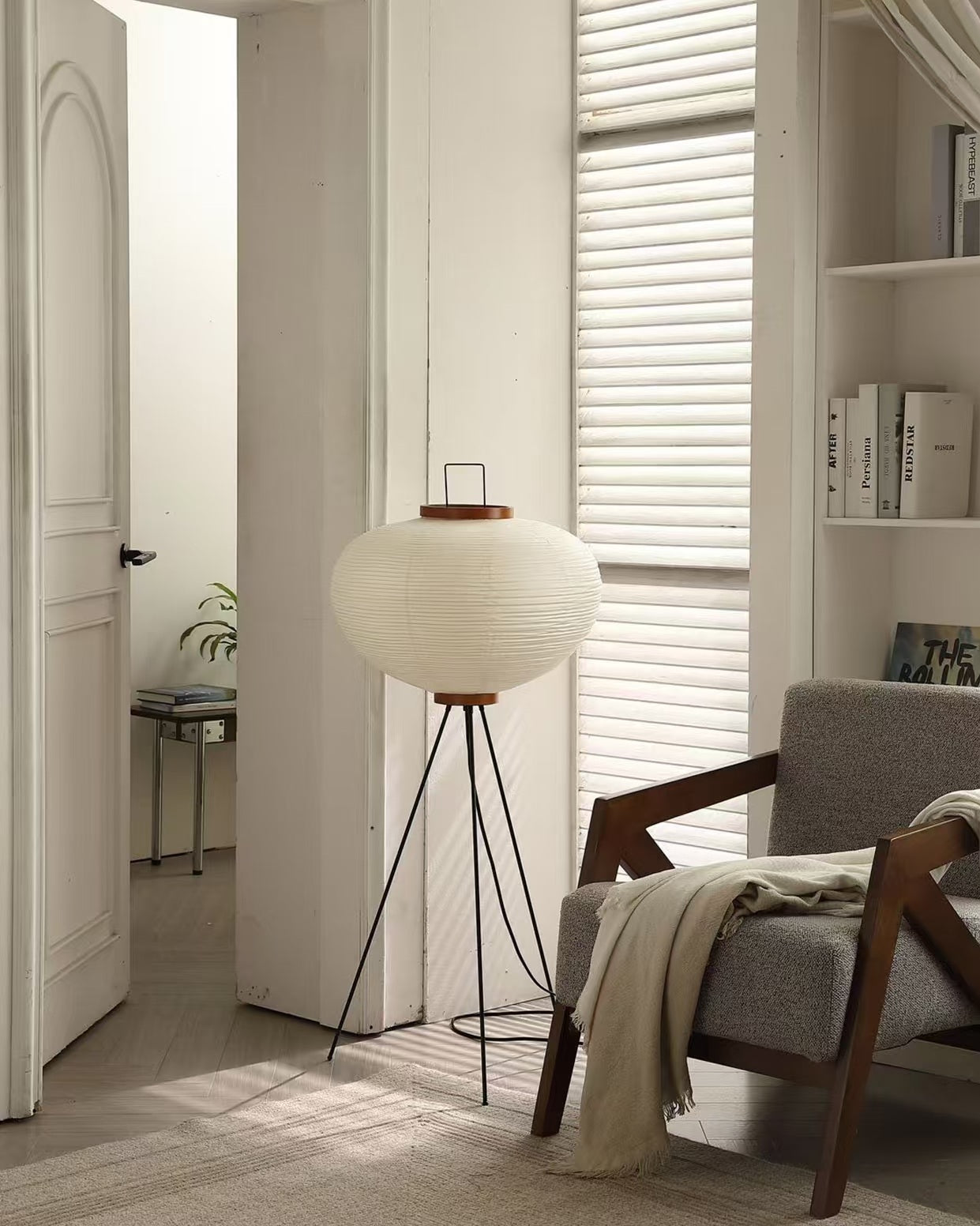 Akari Washi Globe Floor Lamp Glowryte