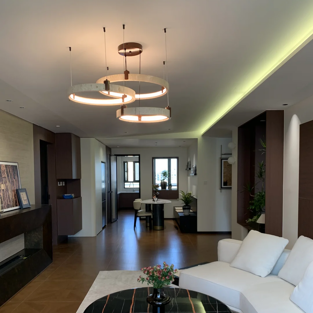 Strata Travertine Ring Chandelier Glowryte