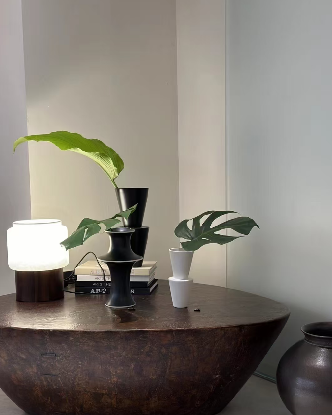 Noma Alabaster Walnut Table Lamp Walnut Wood Dia 7.9" × H 9.8" ( Dia 20 × H 25 cm) Glowryte