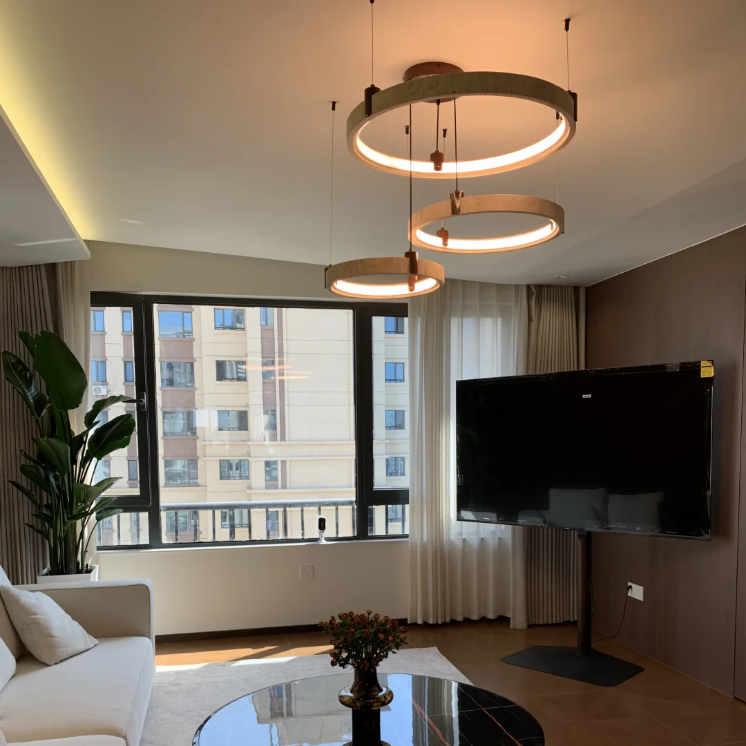 Strata Travertine Ring Chandelier Glowryte