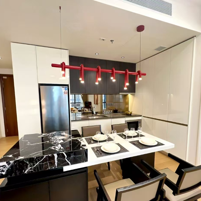 U-Loop Linear Pendant Light Glowryte