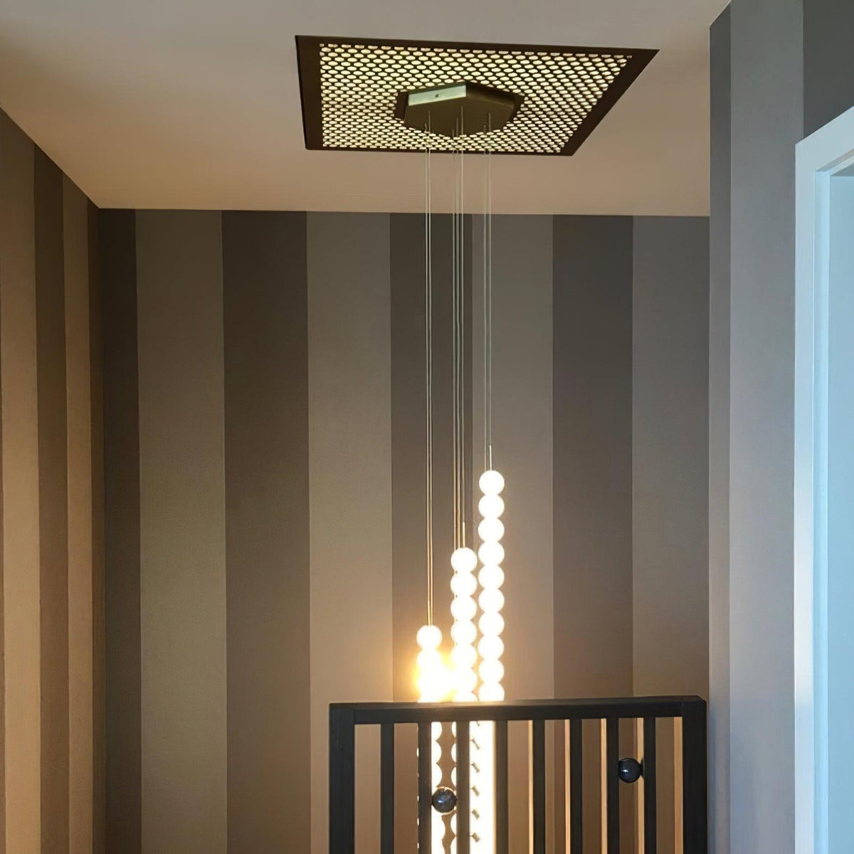 Elen Modern Pendant Light Glowryte