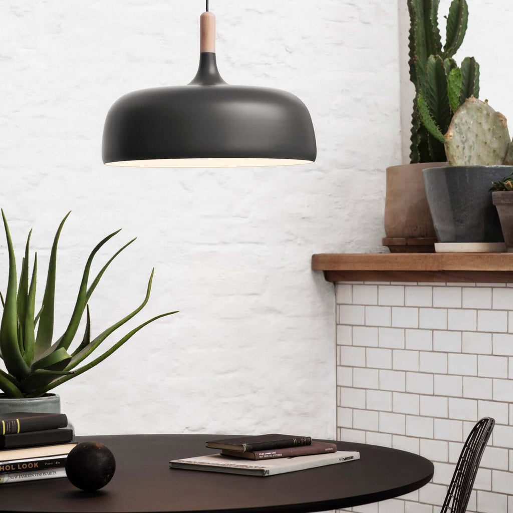 Acorn Pendant Light Dia 12.6" × H 9.8" (Dia 32 × H 25 cm) Black Glowryte