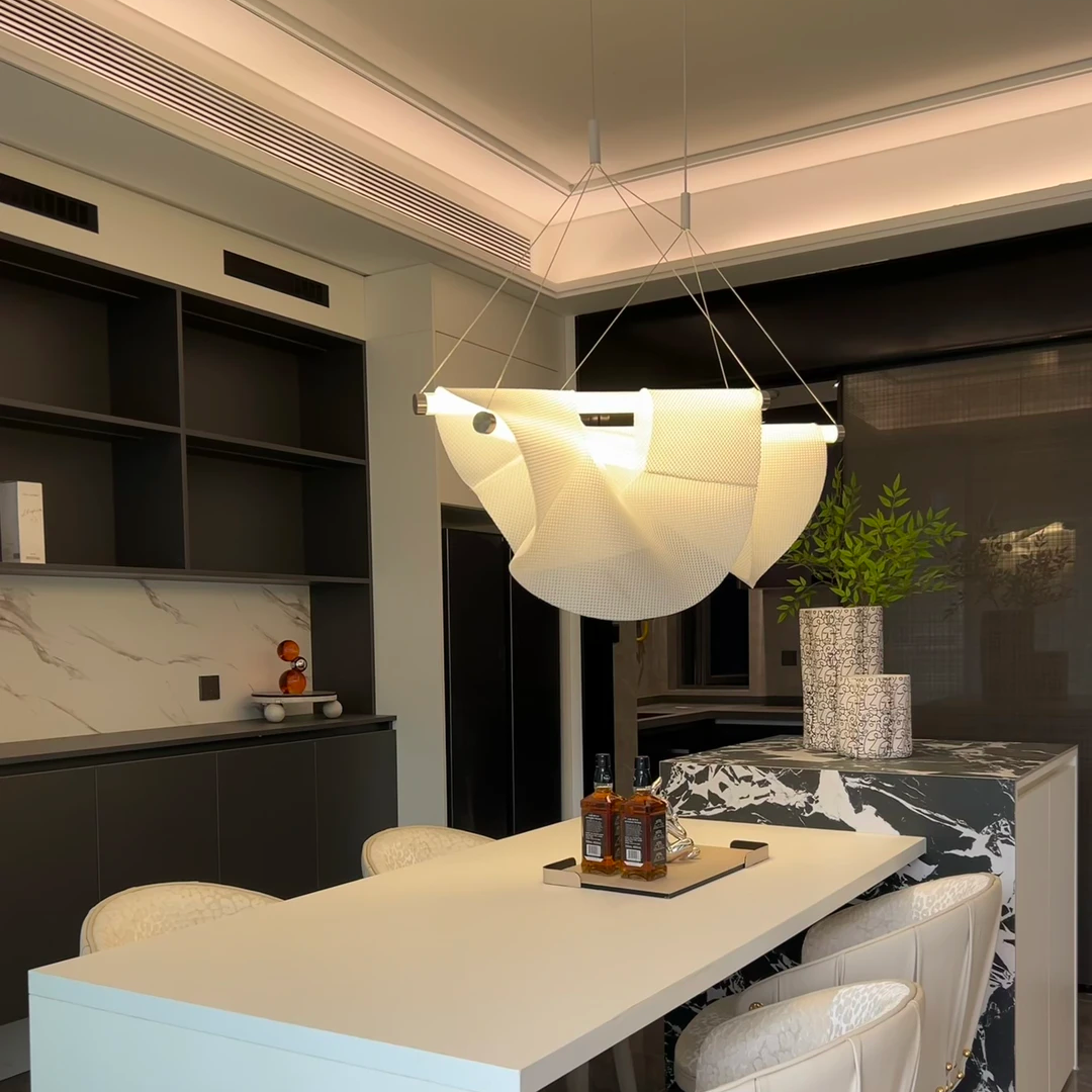 Aeris Sculptural Curved Pendant Light Glowryte