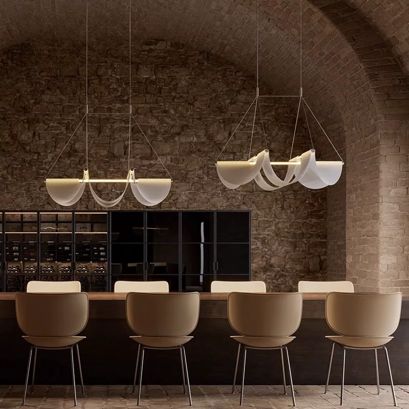 Aeris Sculptural Curved Pendant Light Glowryte
