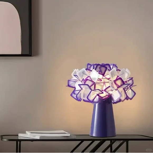 Creative Desk & Bookshelf Lighting