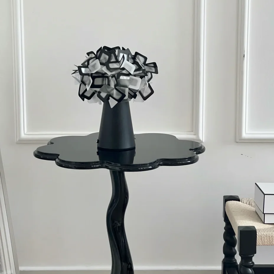 Asteria Geometric Blossom Table Lamp Glowryte