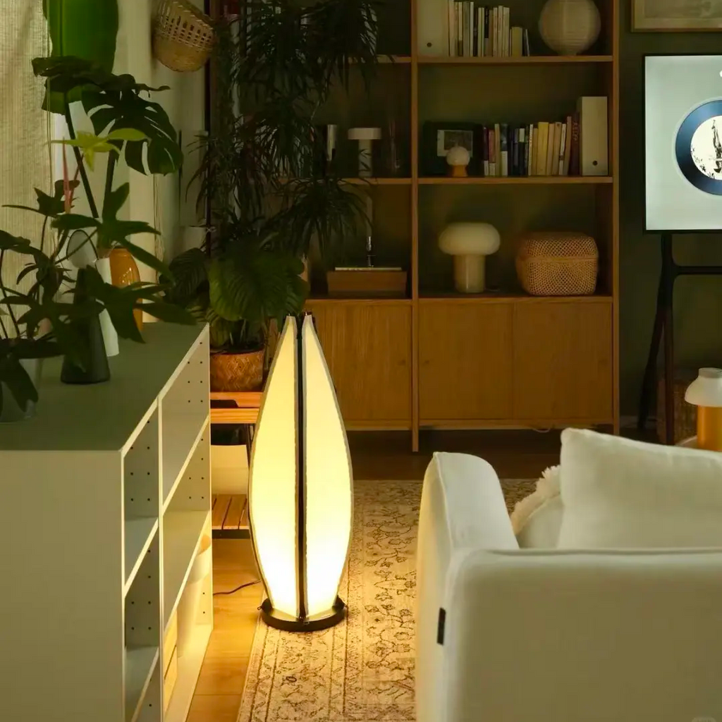 Calla Blooming Fabric Table Lamp Glowryte
