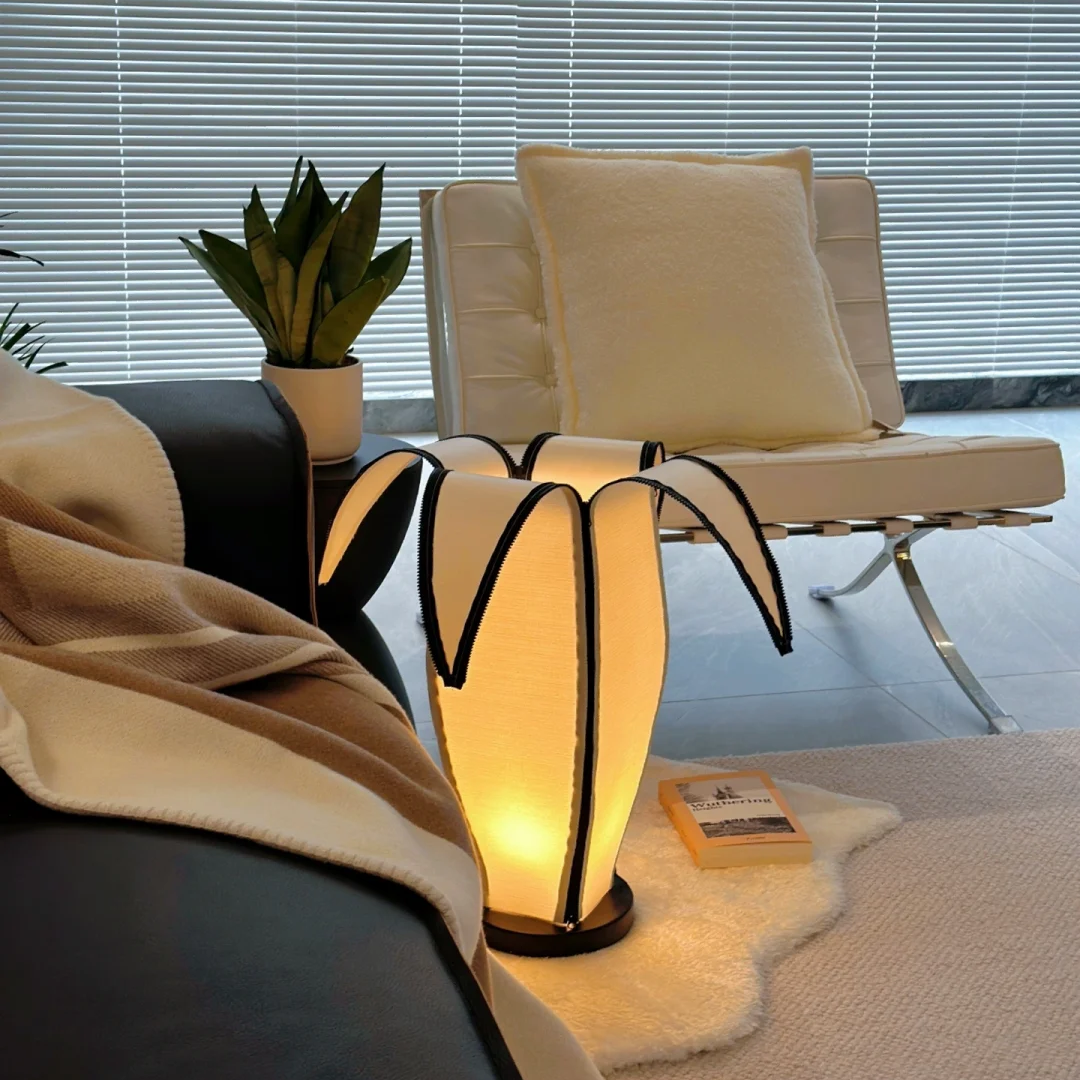Calla Blooming Fabric Table Lamp Glowryte
