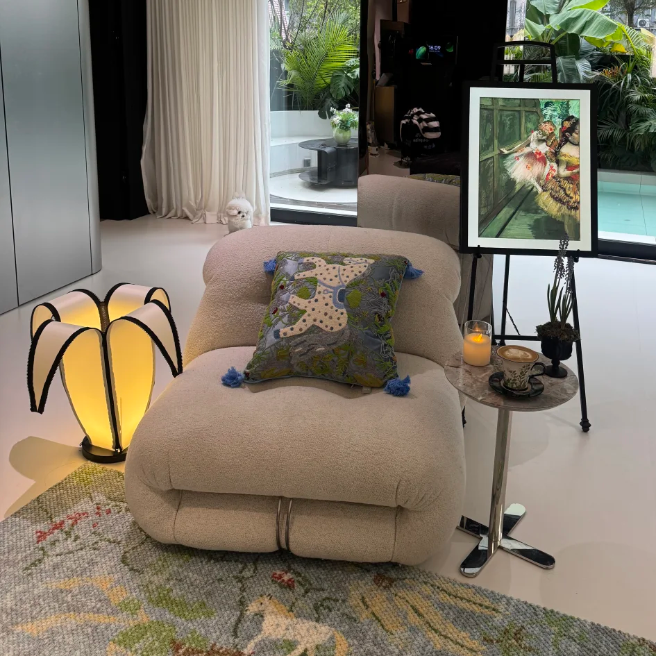 Calla Blooming Fabric Table Lamp Glowryte