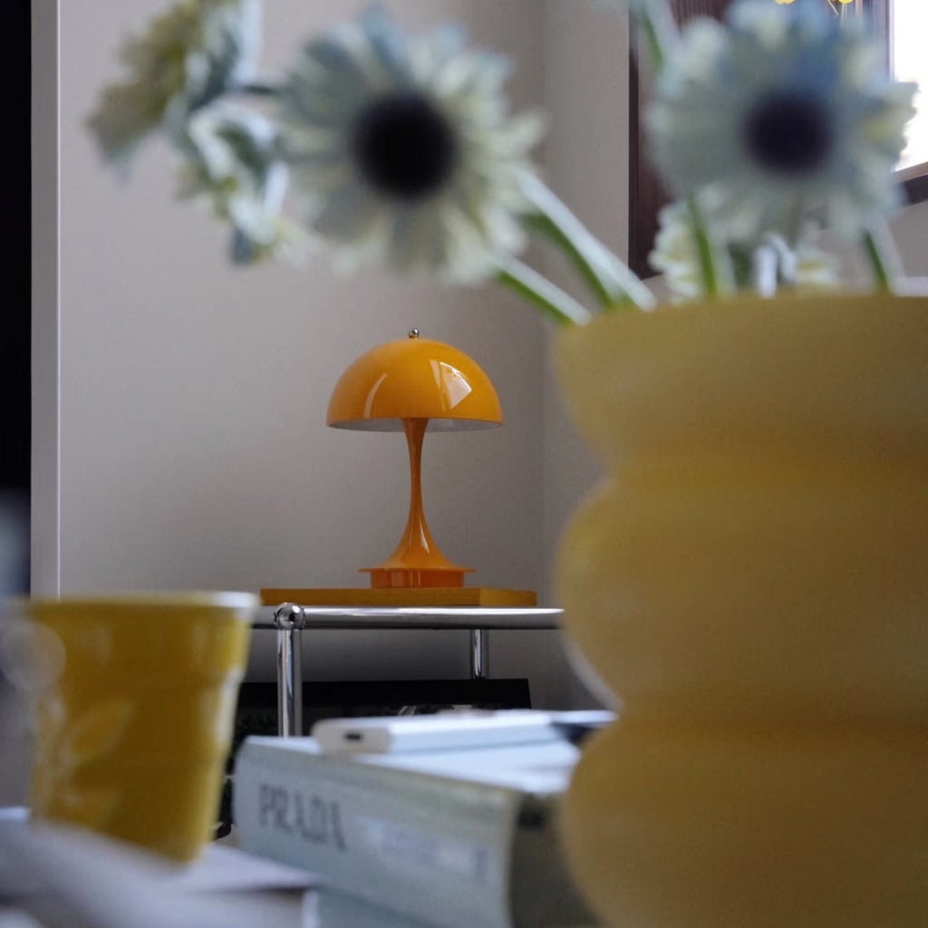 Panthella Mushroom Table Lamp THOMSON