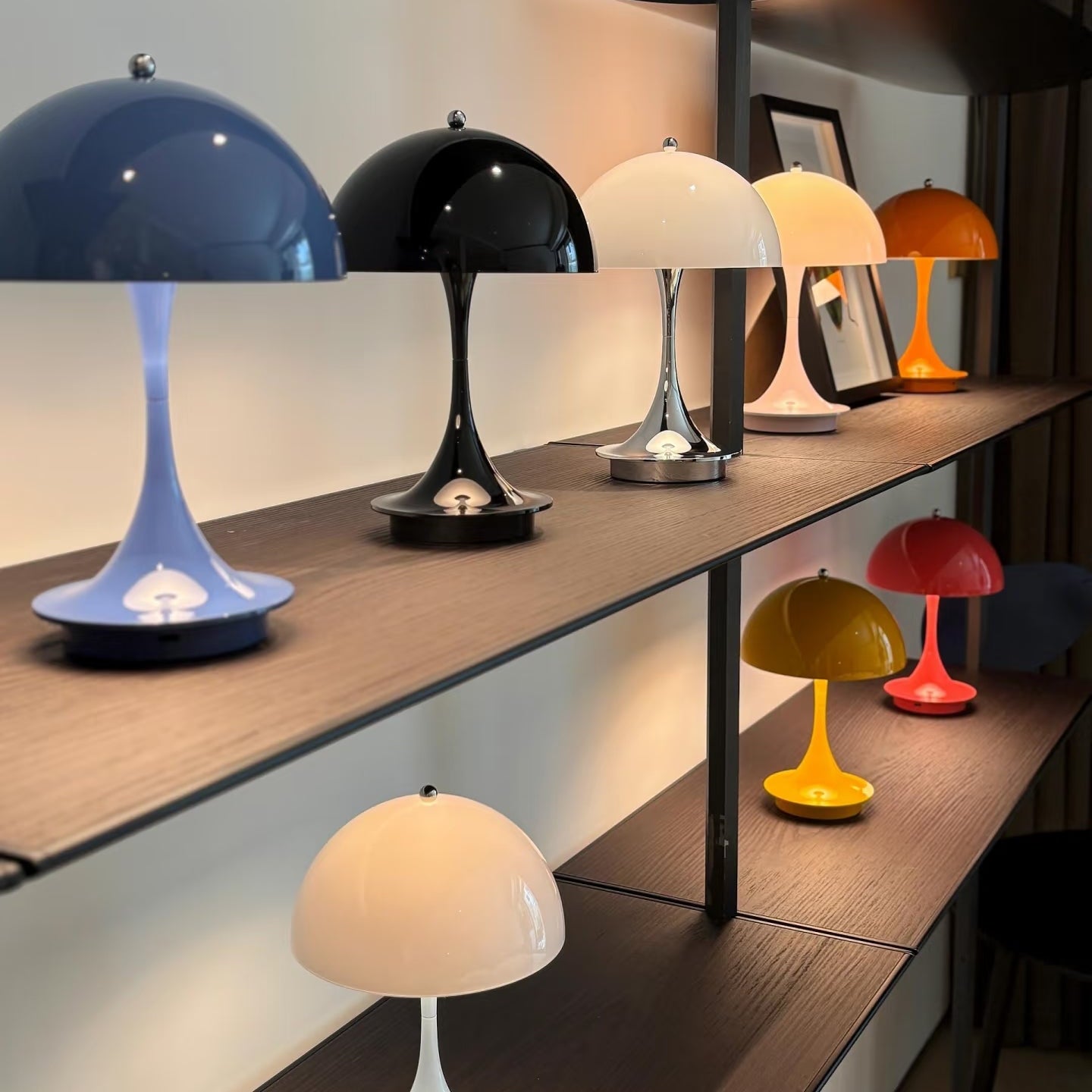 Panthella Mushroom Table Lamp Dia 6.3" × H 9.4" (Dia 16 × H 24 cm) Blue THOMSON