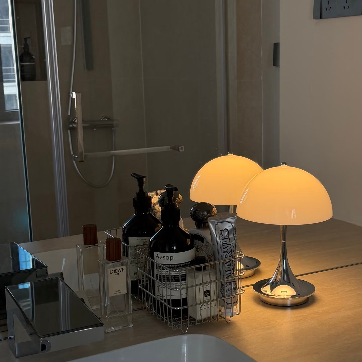 Panthella Mushroom Table Lamp THOMSON