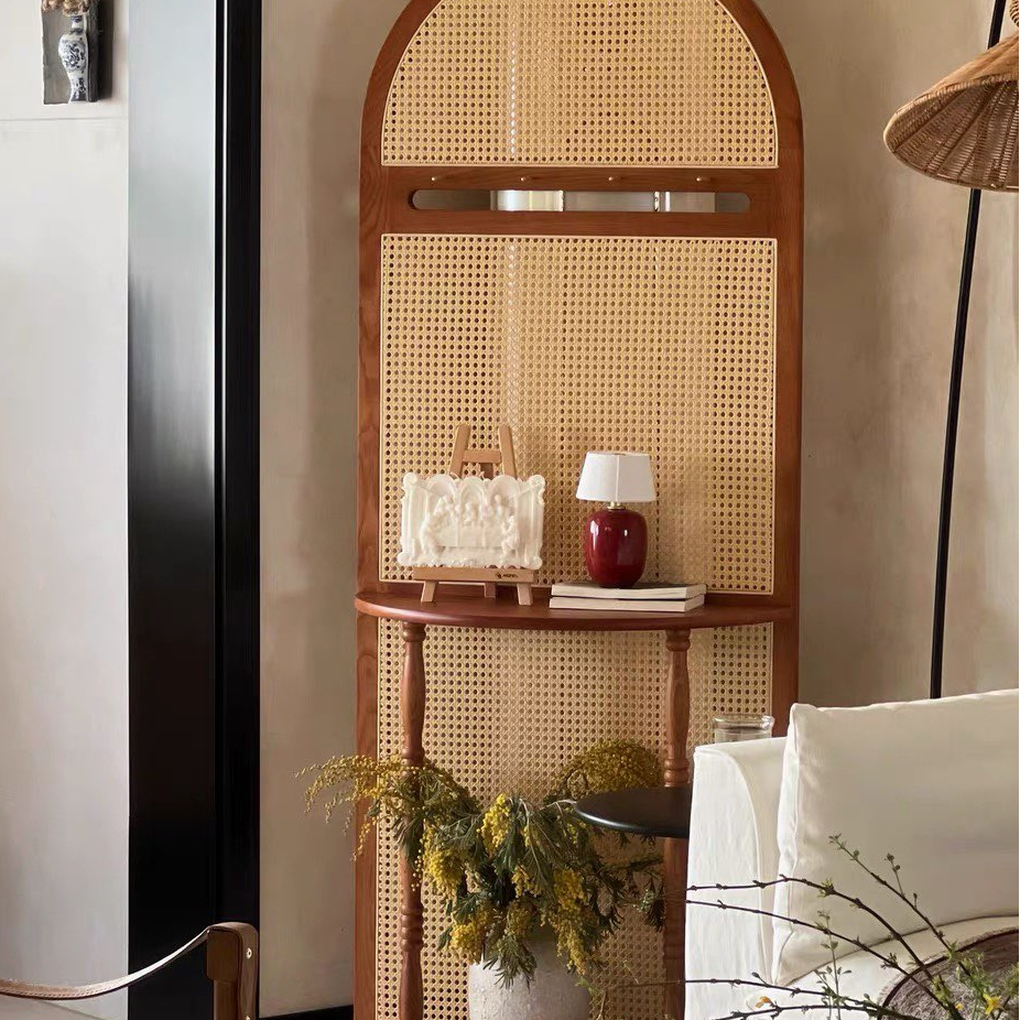 Camille Petite Ceramic Table Lamp Glowryte