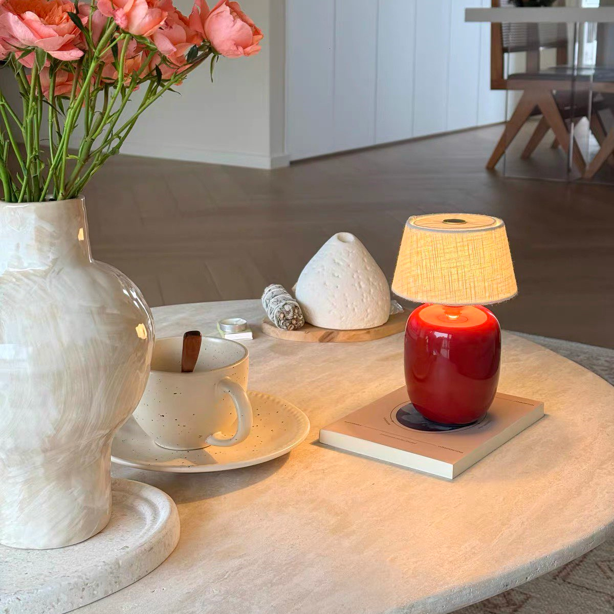 Console Table & Coffee Table Glow
