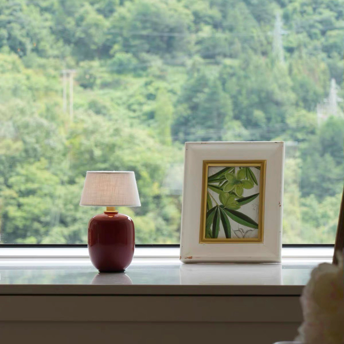 Camille Petite Ceramic Table Lamp Glowryte