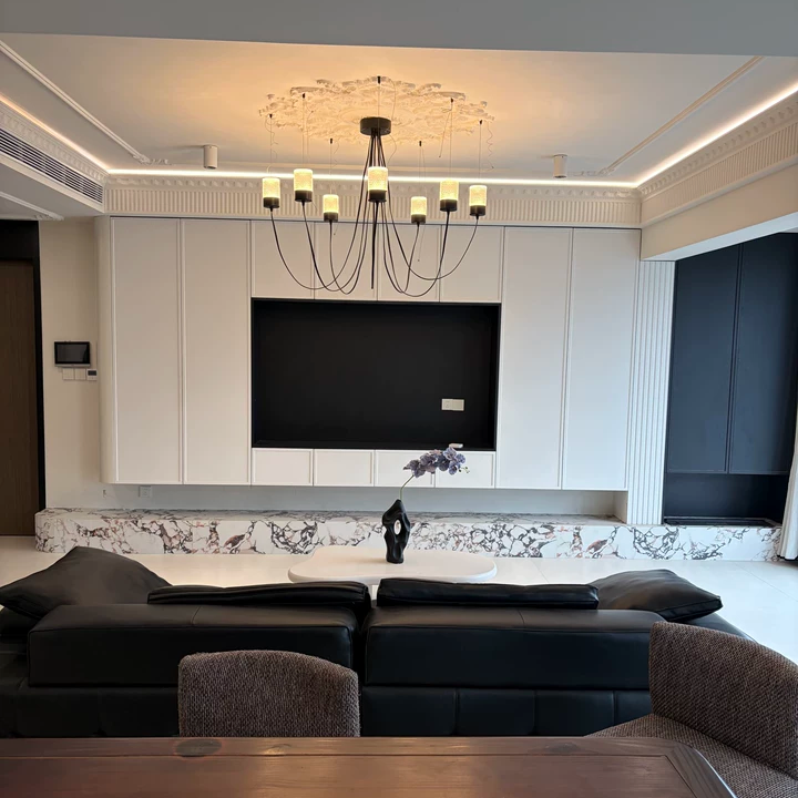 Catenary Sculptural Drape Chandelier Glowryte