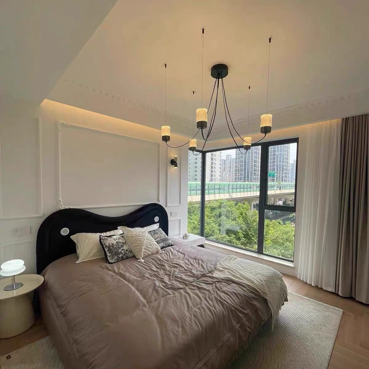 Catenary Sculptural Drape Chandelier Glowryte