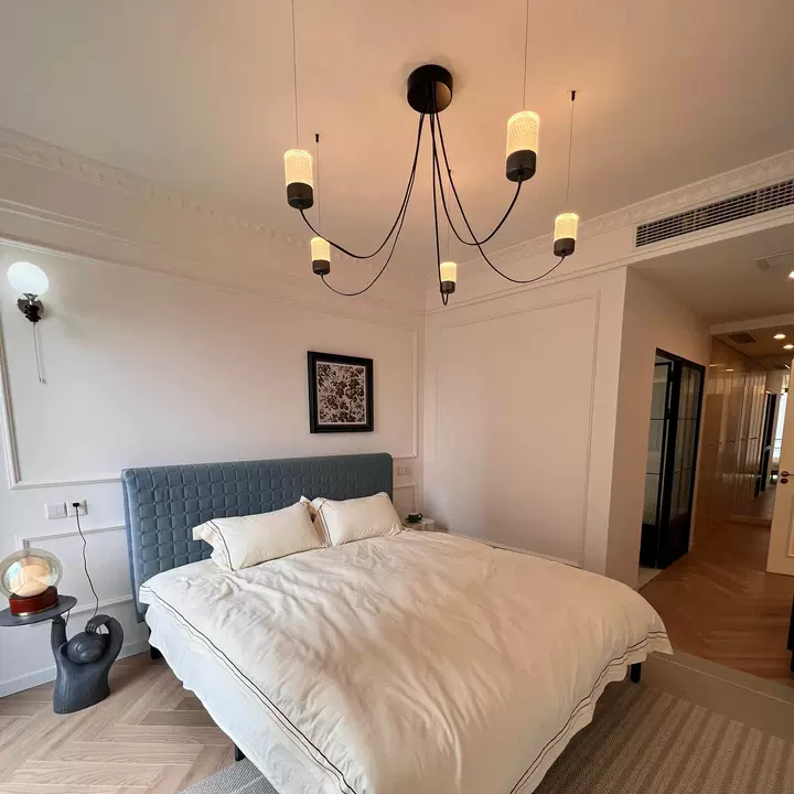 Catenary Sculptural Drape Chandelier Glowryte