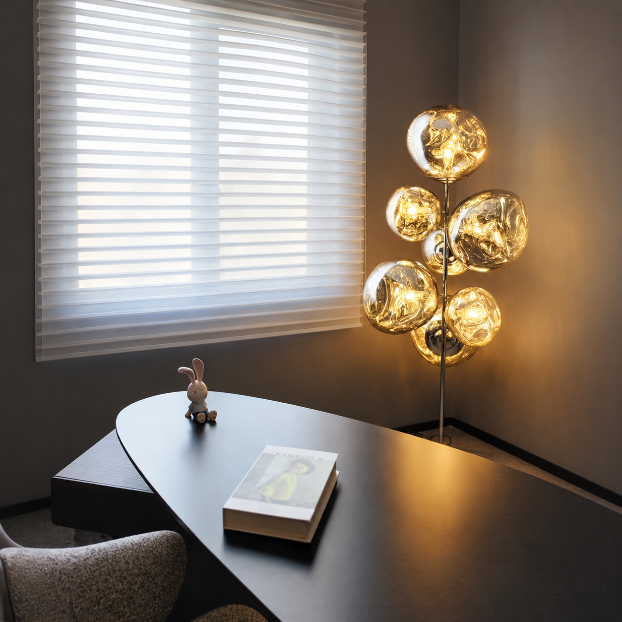 LAVA Melt Cluster Floor Lamp Glowryte