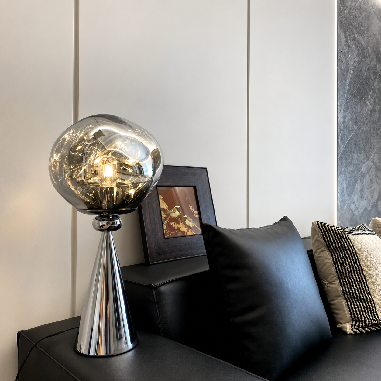 LAVA Cone Table Lamp Glowryte