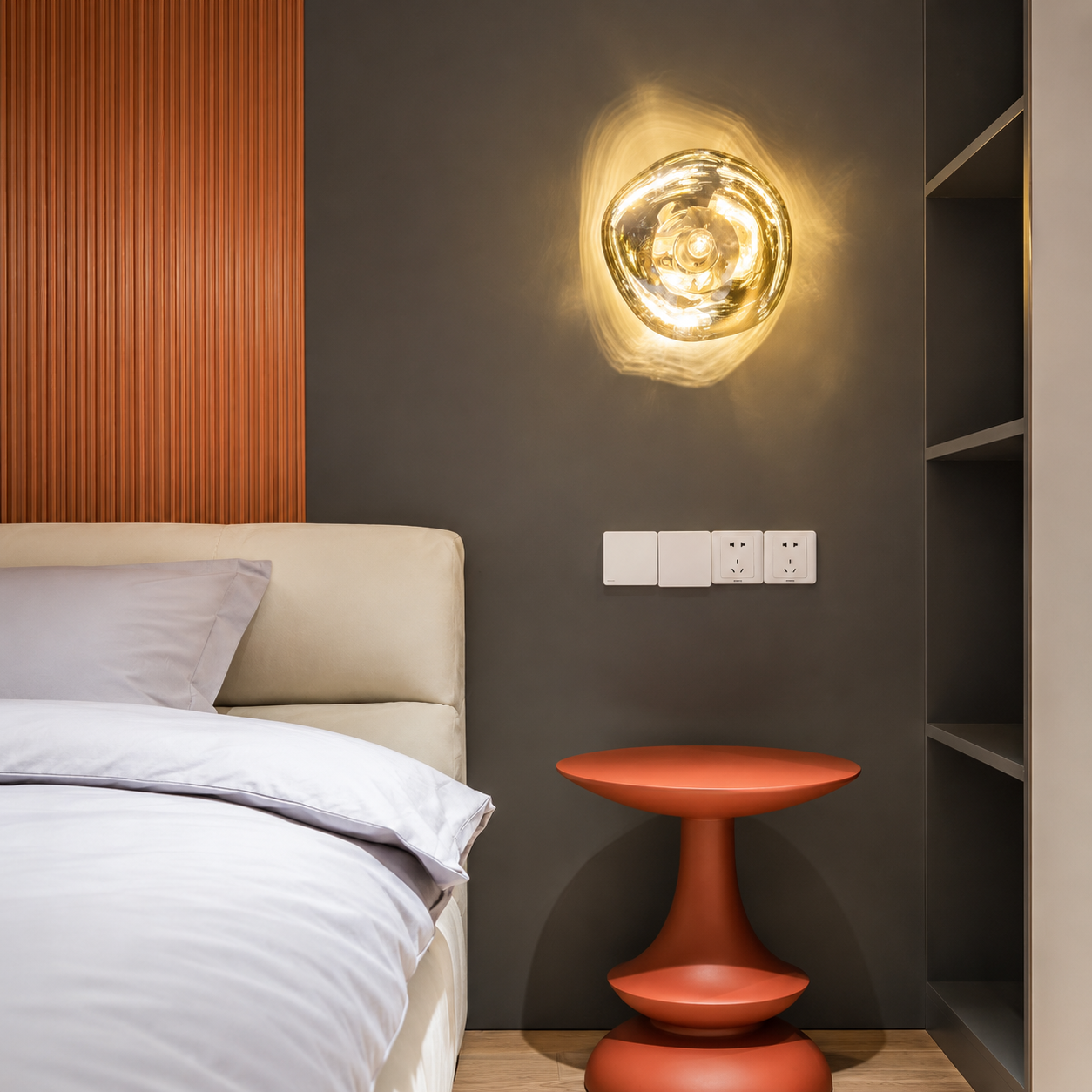 LAVA Molten Glow Wall Lamp Gold Glowryte