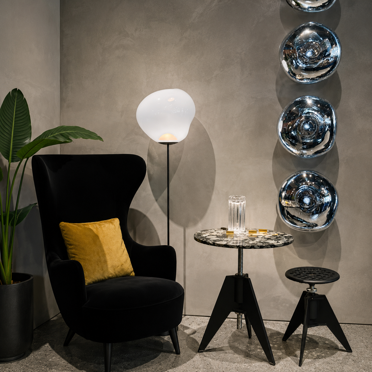 LAVA Molten Glow Wall Lamp Chrome Glowryte
