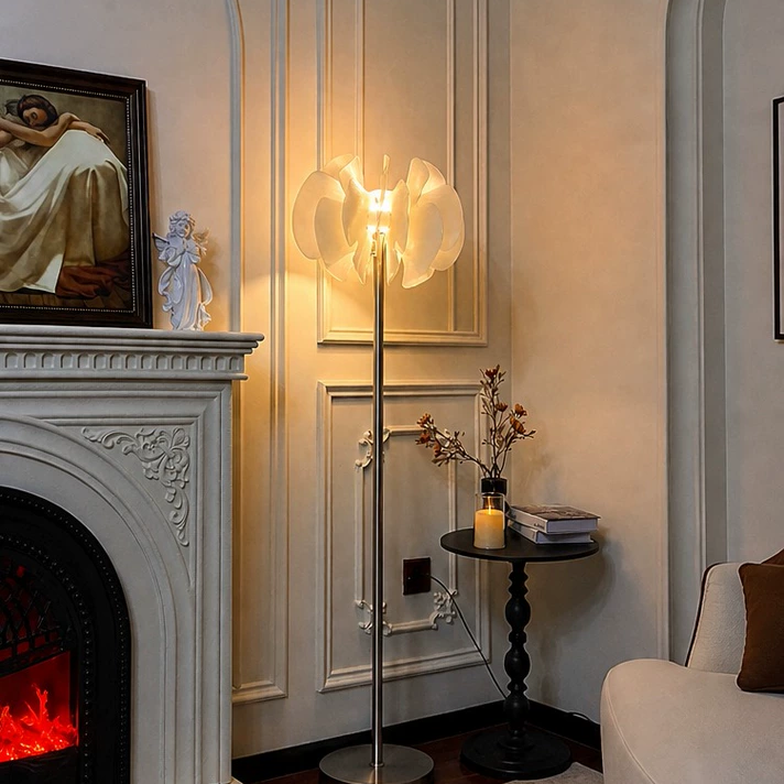 Sculptural Living Room Blossom