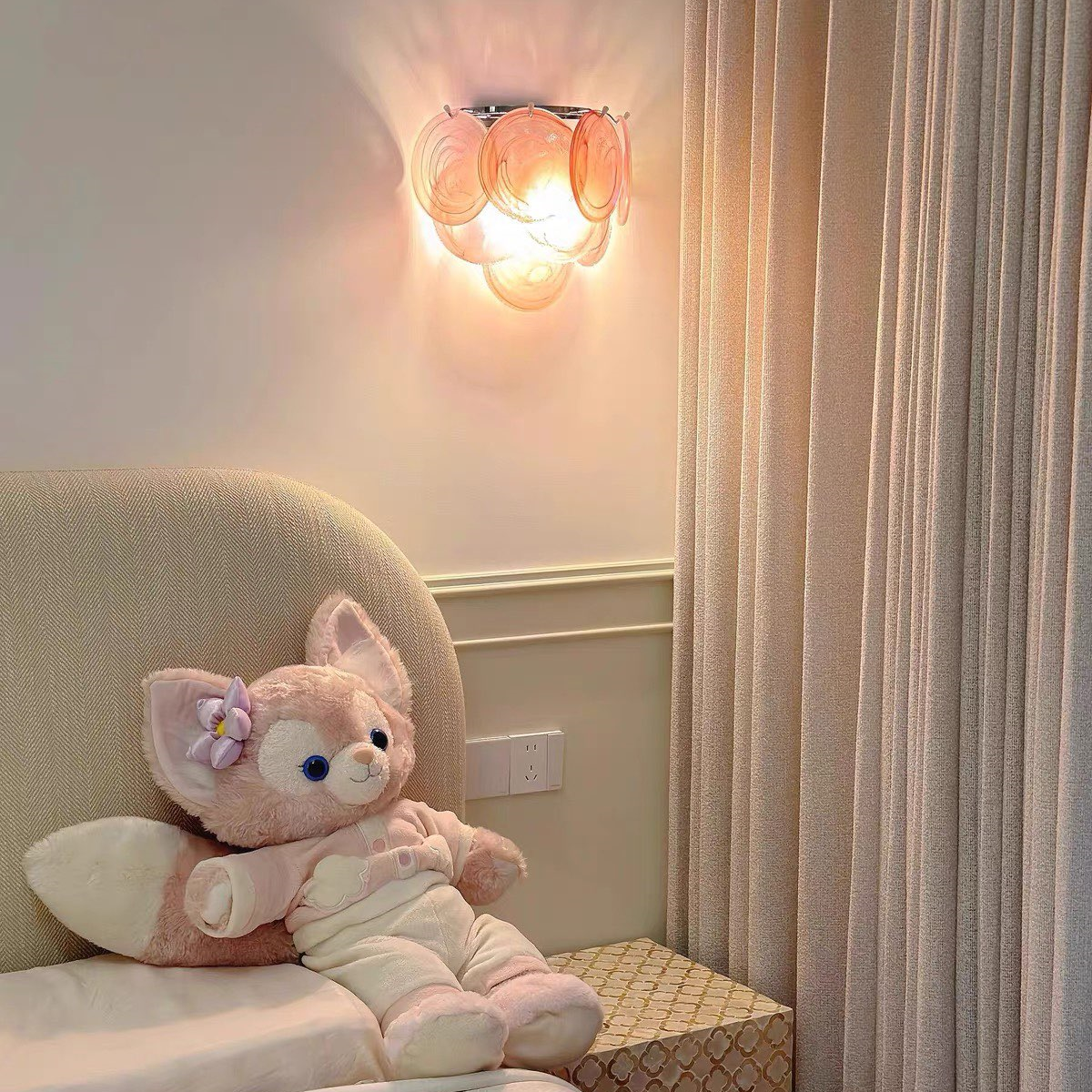 Fleur Glass Disc Wall Sconce Glowryte