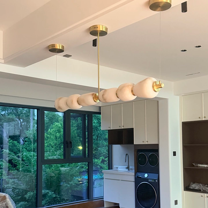 Helia Sculptural Alabaster Linear Chandelier Glowryte