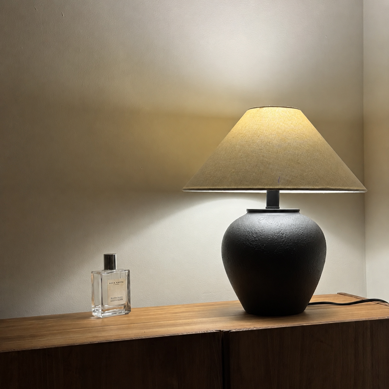 Maison Ceramic Table Lamp