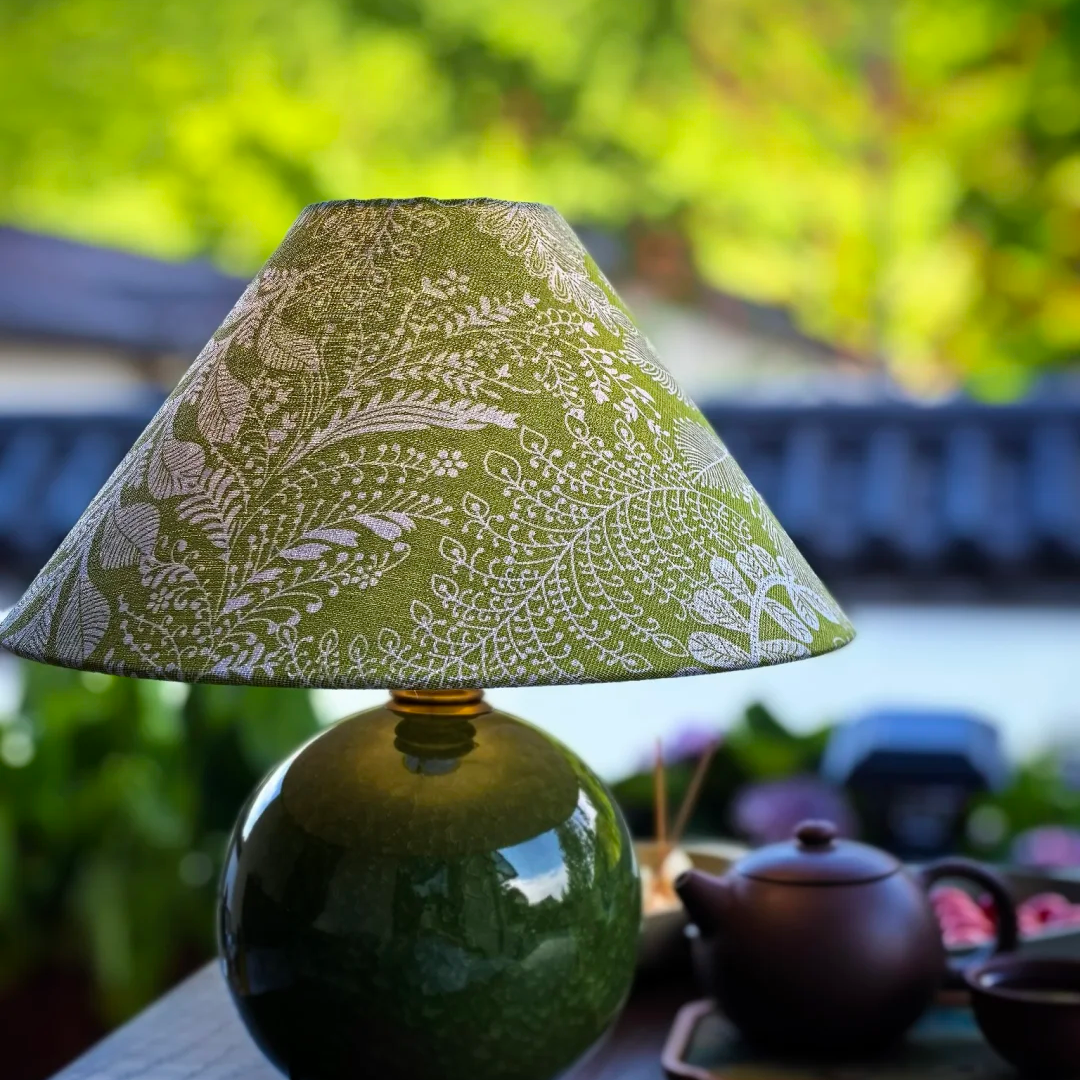 Sylva Botanical Ceramic Table Lamp Glowryte