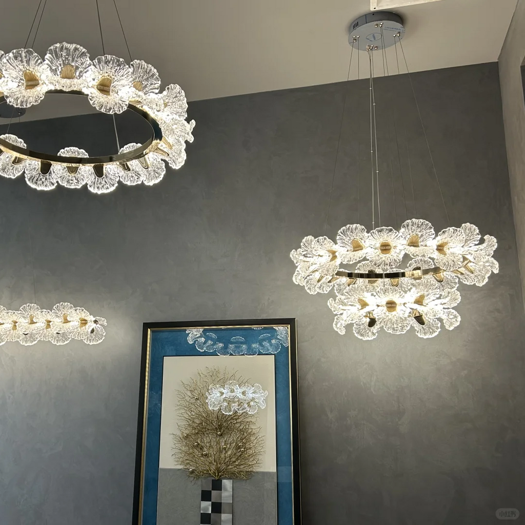 Fleur Bloom Chandelier Glowryte