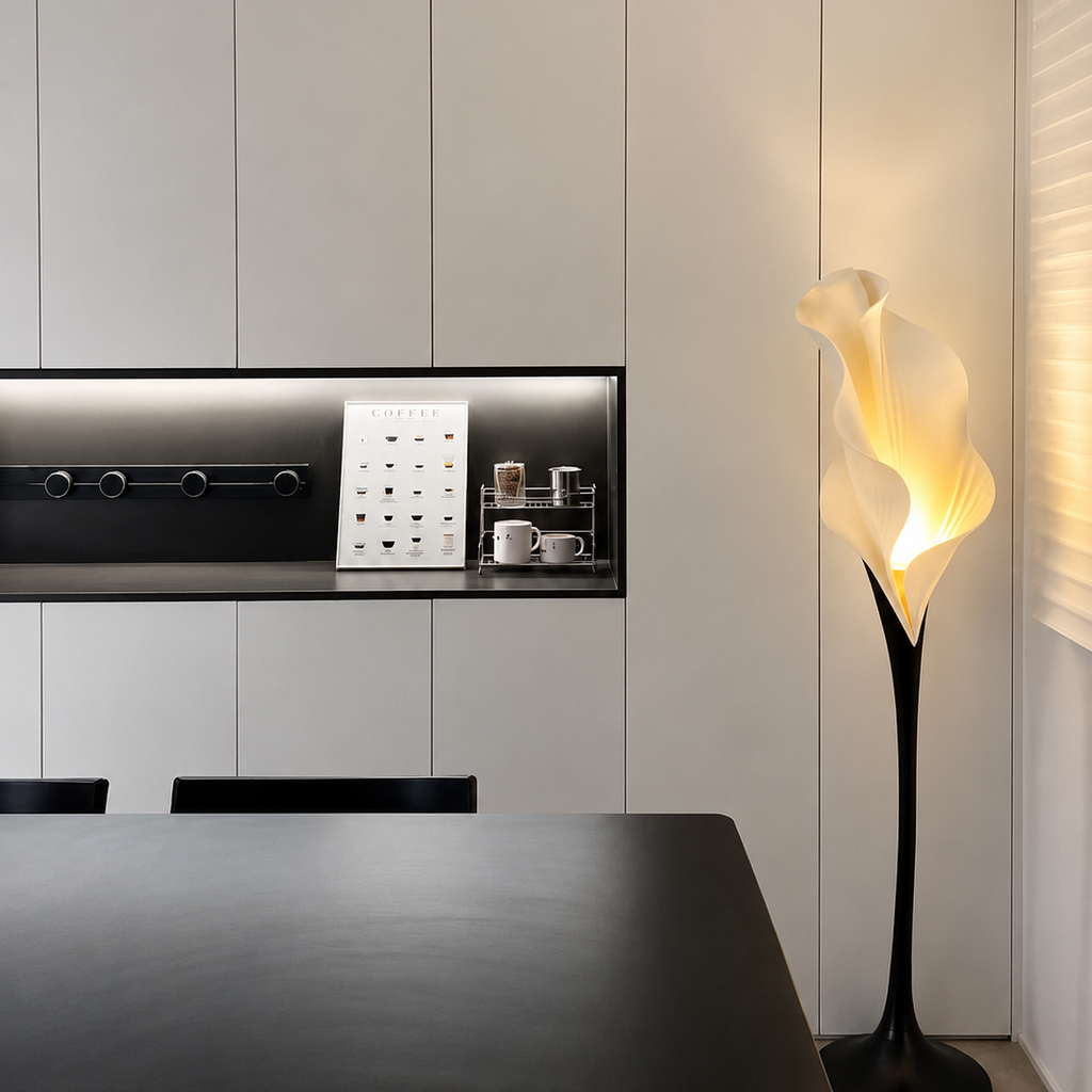 Aurelia Bloom Floor Lamp Glowryte
