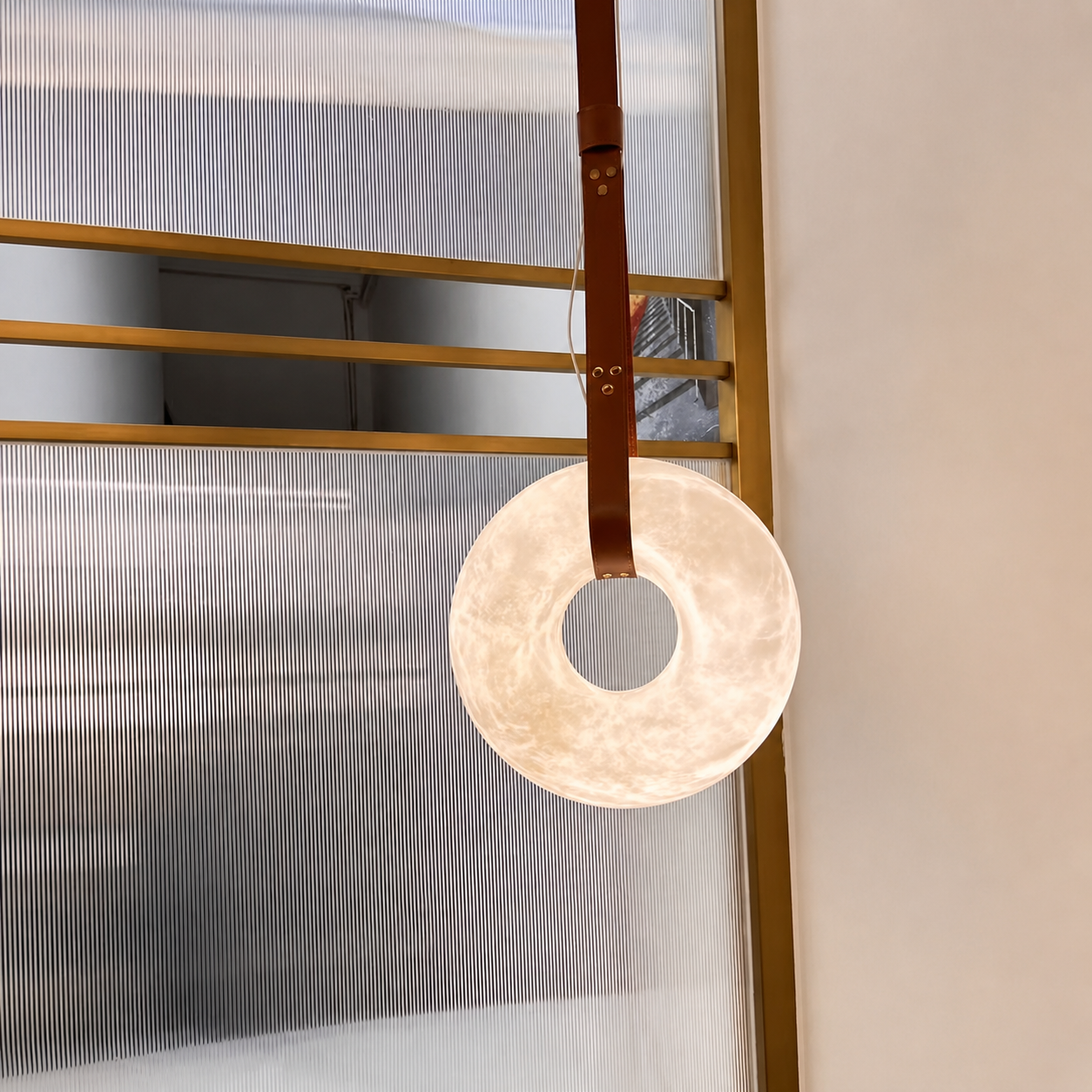 Oslo Alabaster Chandelier Glowryte