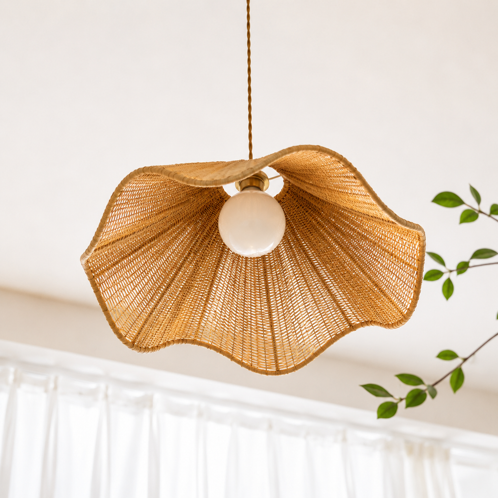 Soleil Wheat Wave Pendant Glowryte