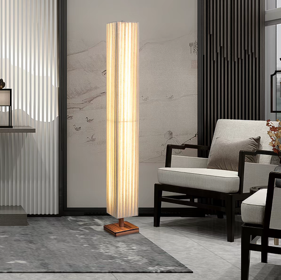 Luma Veil Floor Lamp H 63.0" × W 5.5" (H 160 × W 16 cm) Off-White Natural Wood Glowryte